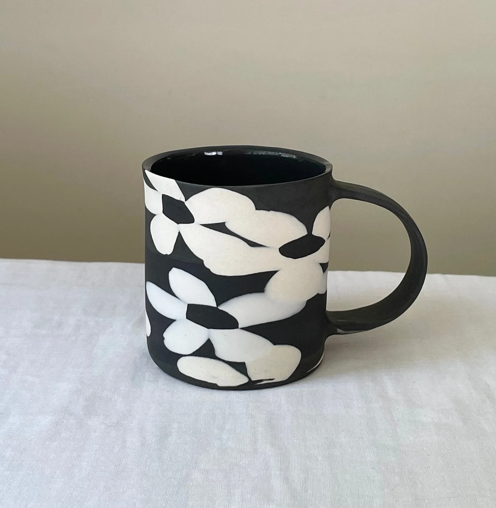 Black-N-White Nerikomi floral mug in Black Basic - Handmade Porcelain Mug