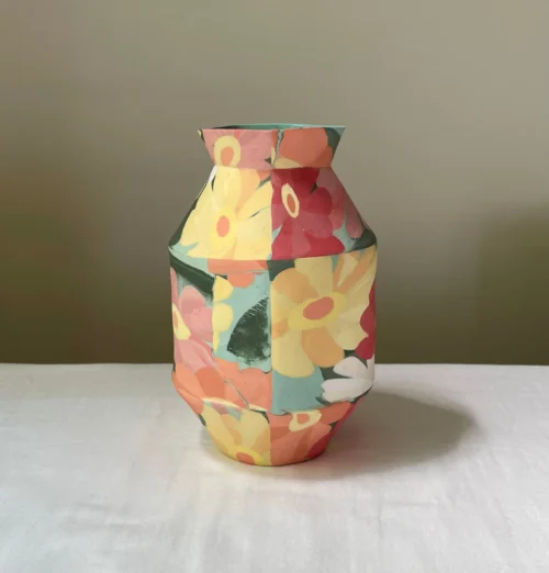 Elegant Zinnia Big Vase - Handmade Porcelain Vase